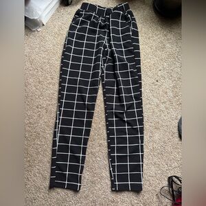 Black and White Grid Pattern Pants